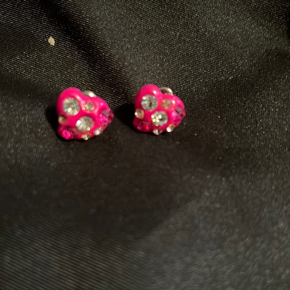 Heart magenta earrings .Never used